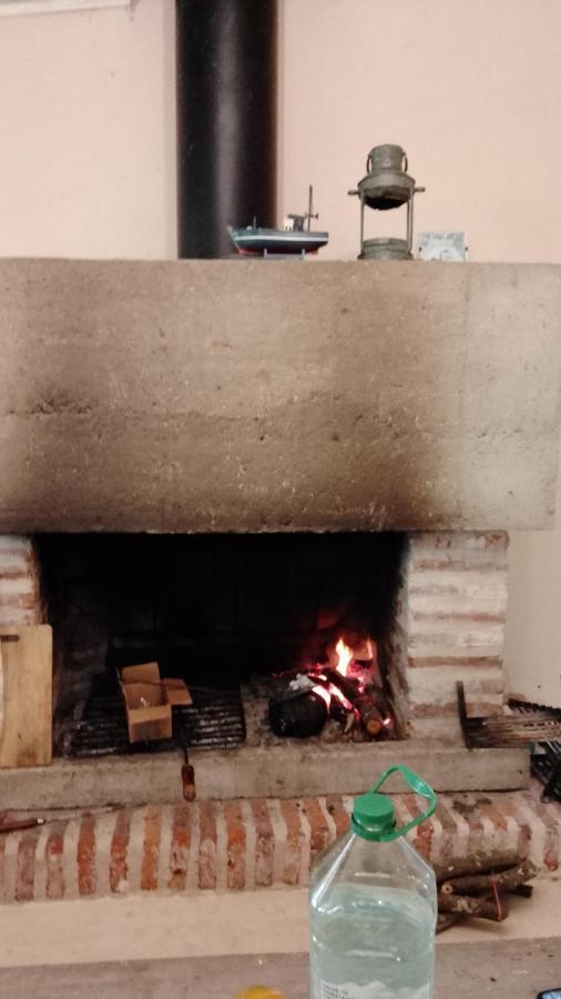 La Nena: Casa De Campo A 15 Minutos Del Centro. Villa Colonia del Sacramento Luaran gambar